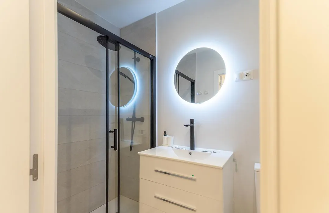 Luxe Apartment In Ponzano-1