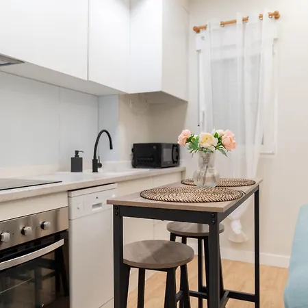 Luxe Apartment In Ponzano-3